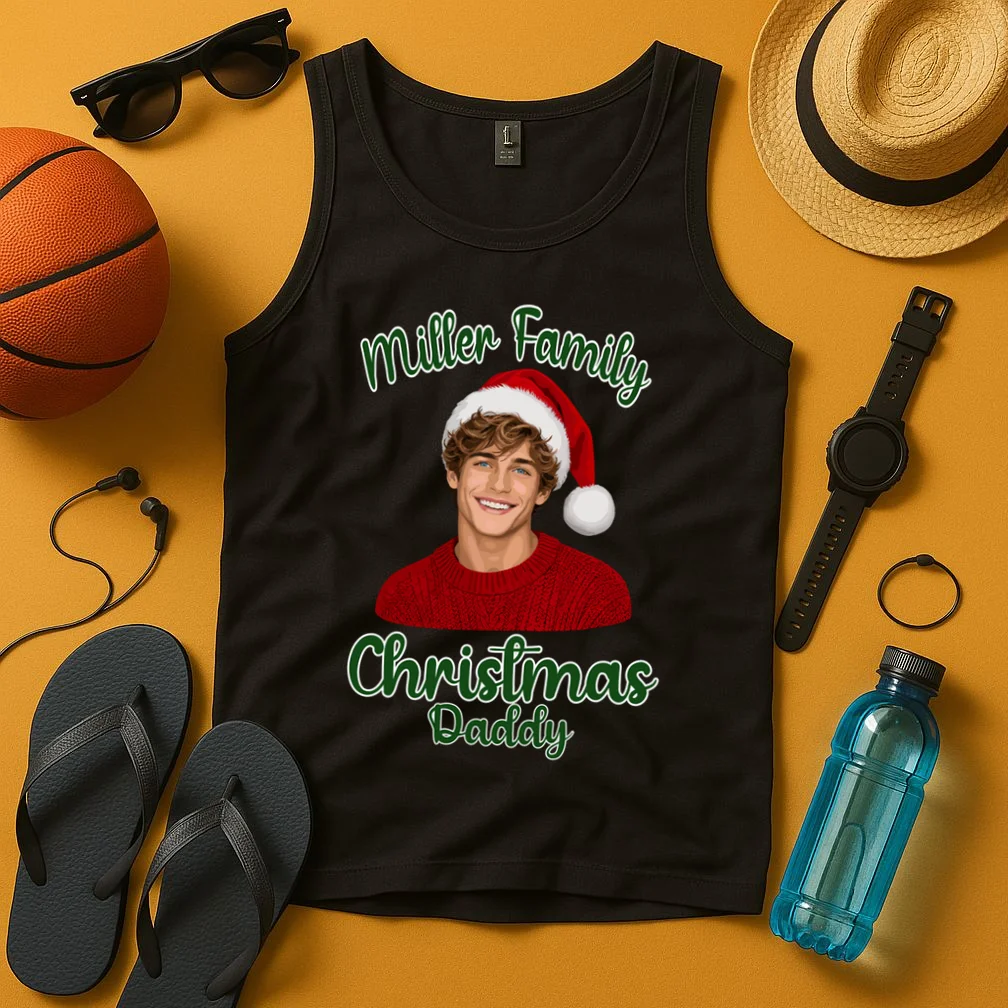 Christmas Portrait Illustration – Santa Hat & Festive Typography Men's Tank Top - Front 3