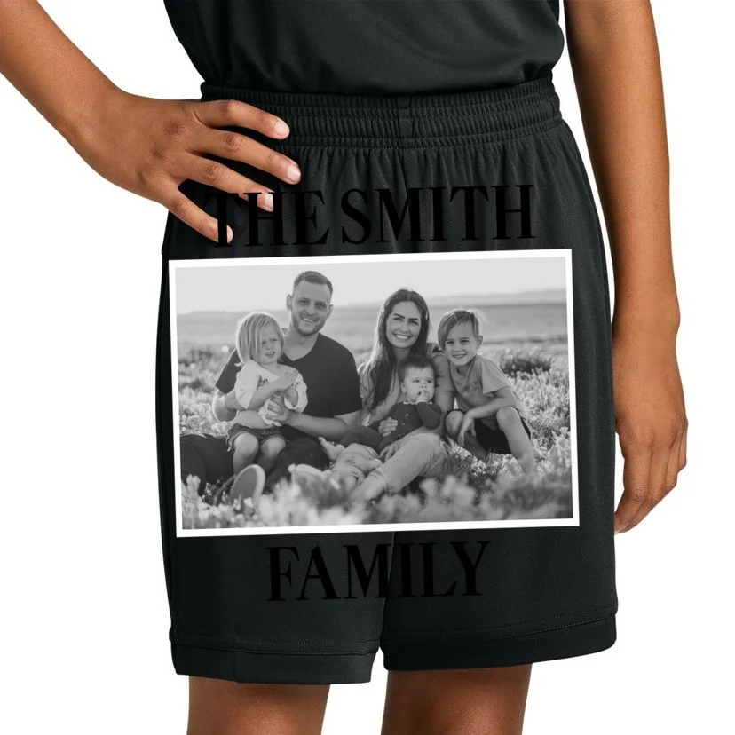 Custom Family Portrait - Personalized Family Photo for Cherished Memories Kids Shorts - Front 1