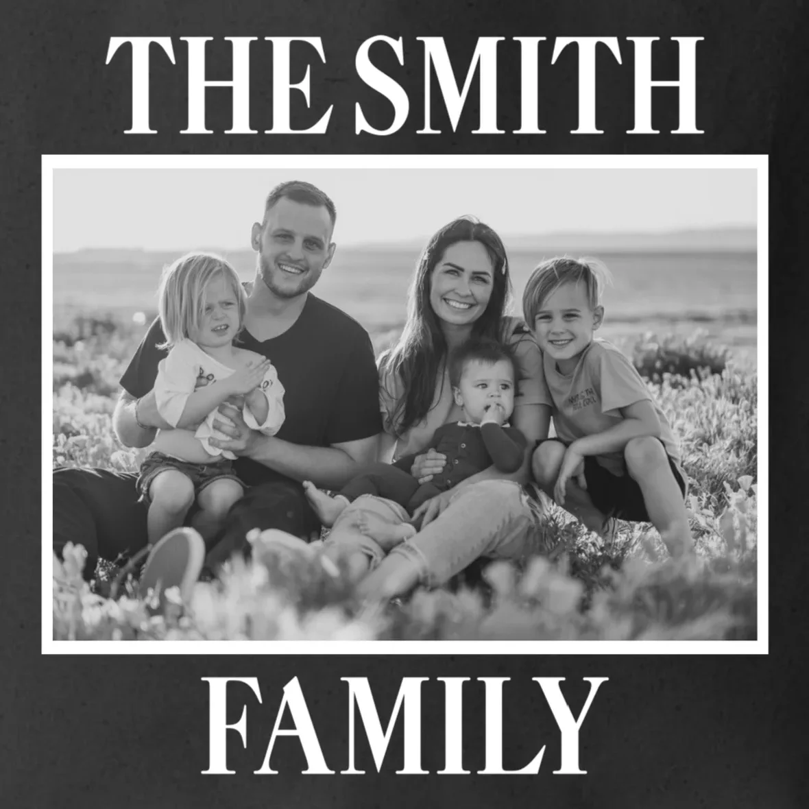 Custom Family Portrait - Personalized Family Photo for Cherished Memories Tote Bag - Front - Close-up