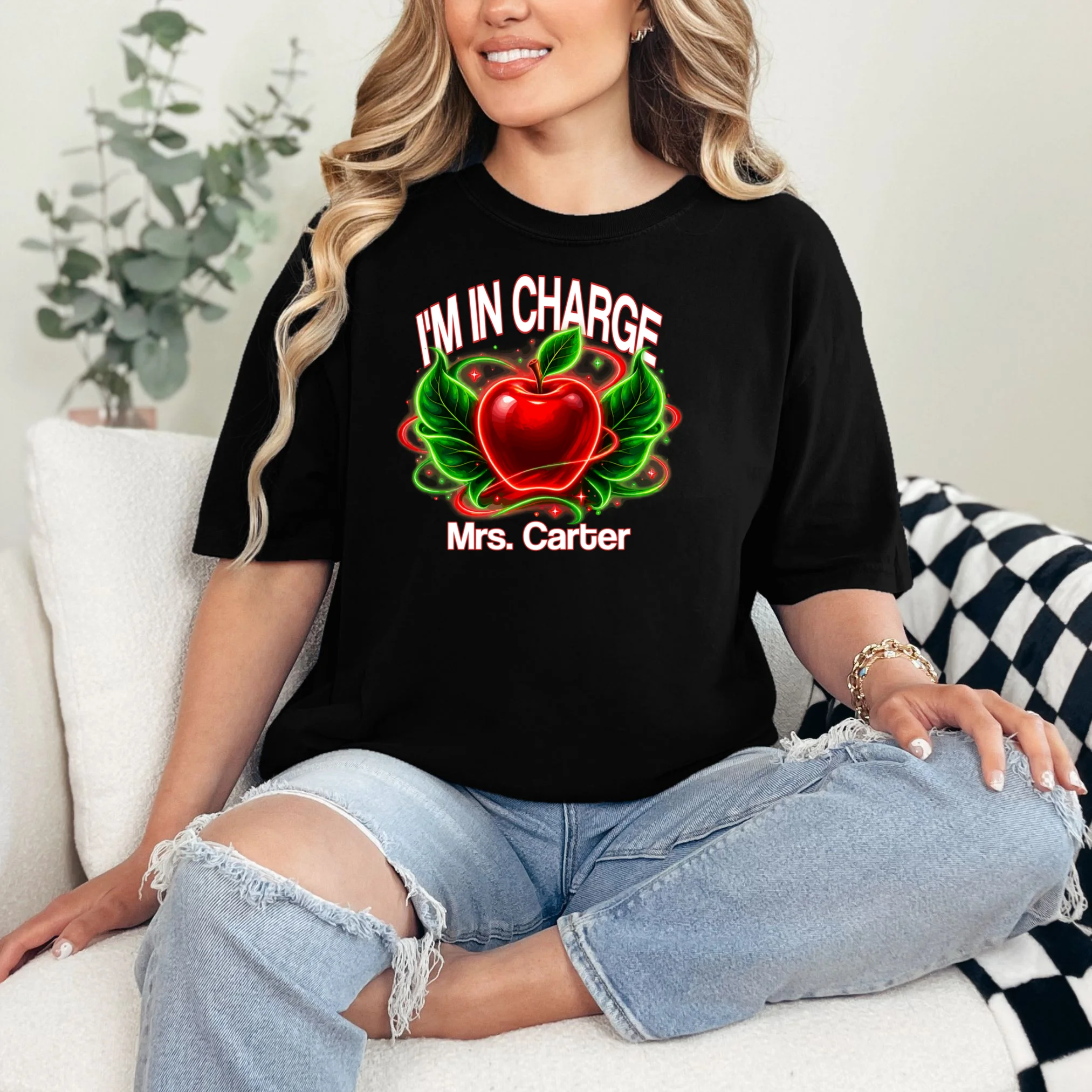 Personalized Teacher Apple Graphic – Custom Name Classroom Design Comfort Colors Unisex T-Shirt - Front 1