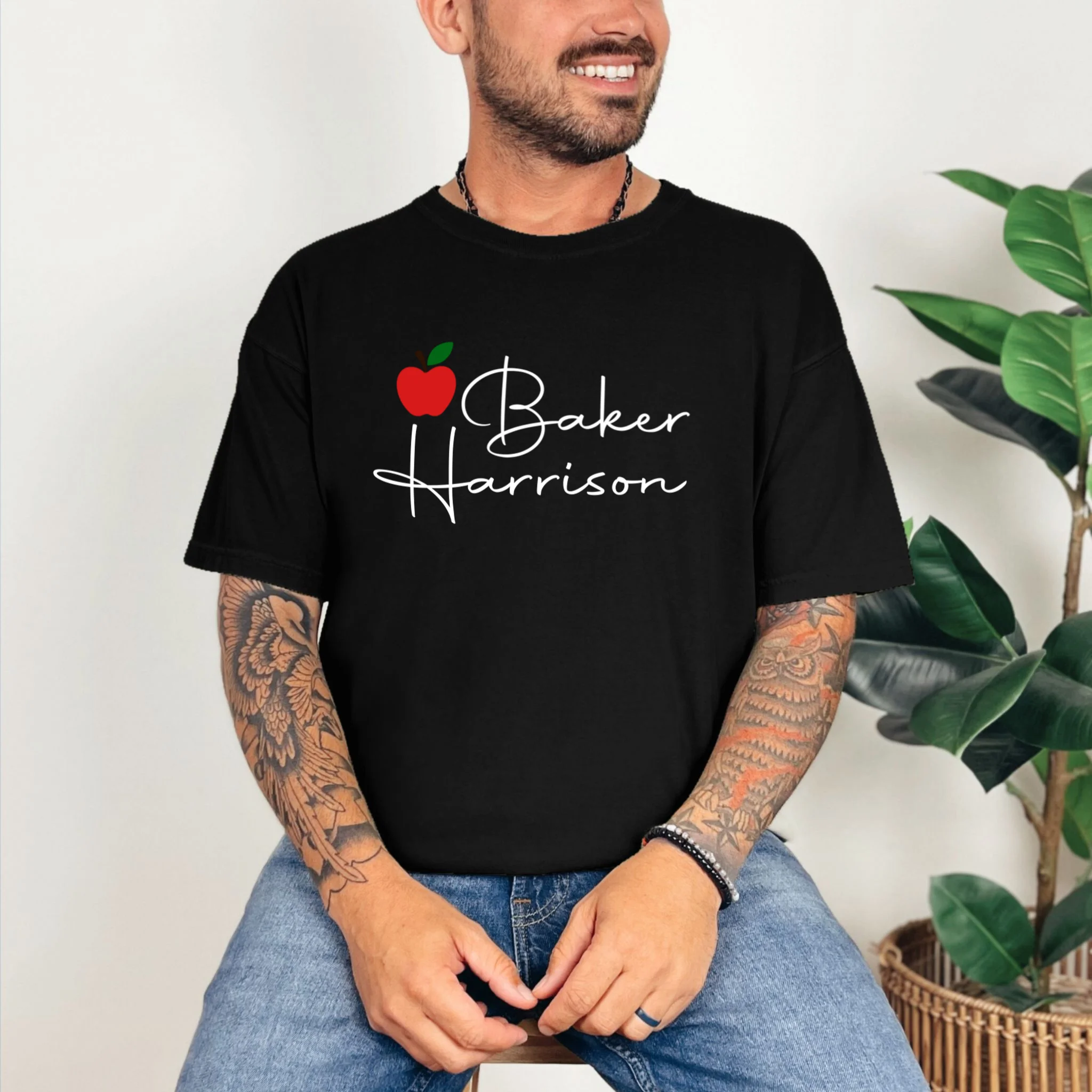 Custom Teacher Name Mug, Personalized Apple Gift for Teacher T-Shirt - Front 2