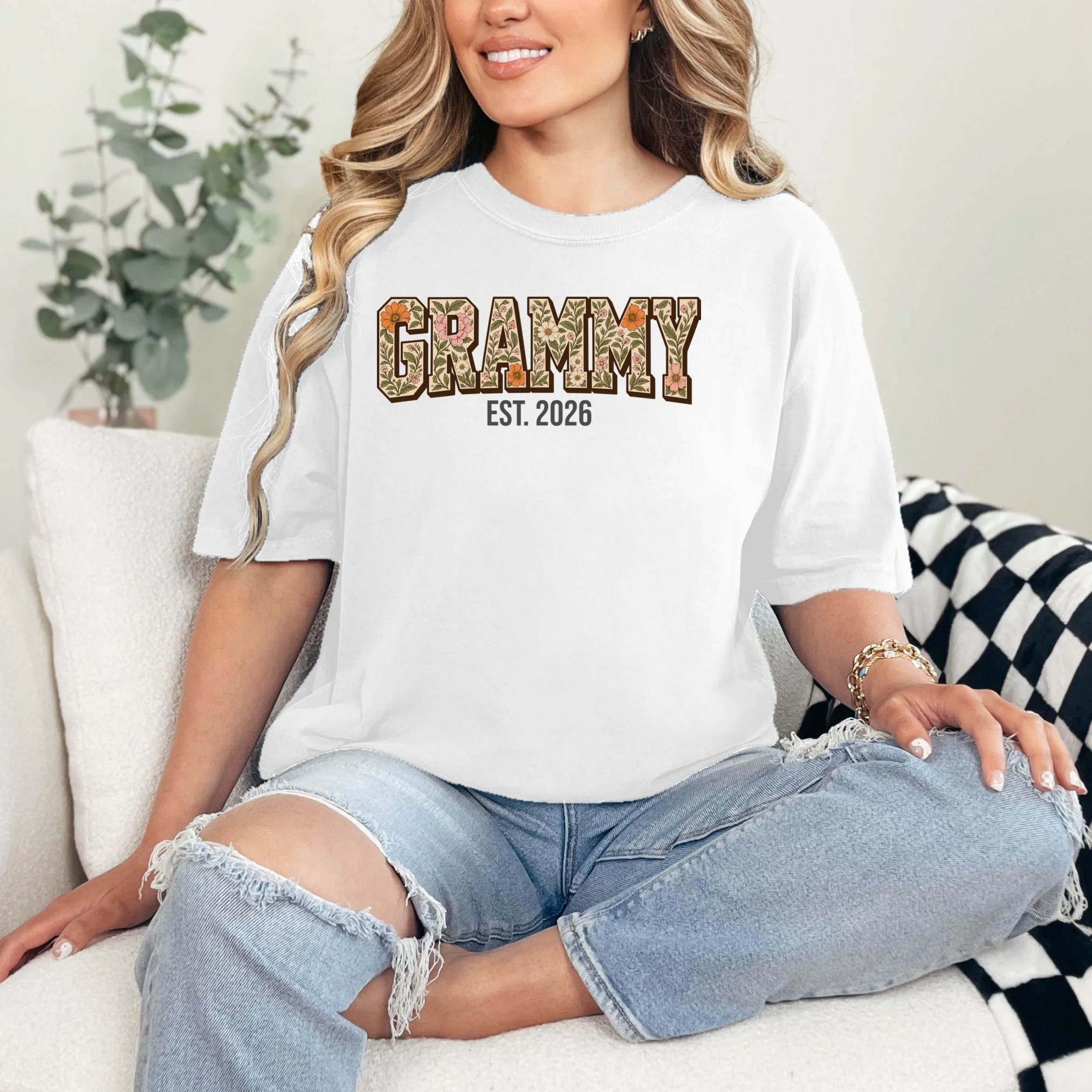 Floral Grandma Est. Year Personalized Gift - Custom Family Name Botanical Design Comfort Colors Unisex T-Shirt - Front 1
