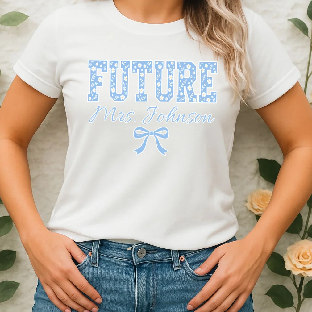 Future Mrs Cute Personalized Wedding Gift Women's T-Shirt - Front 1