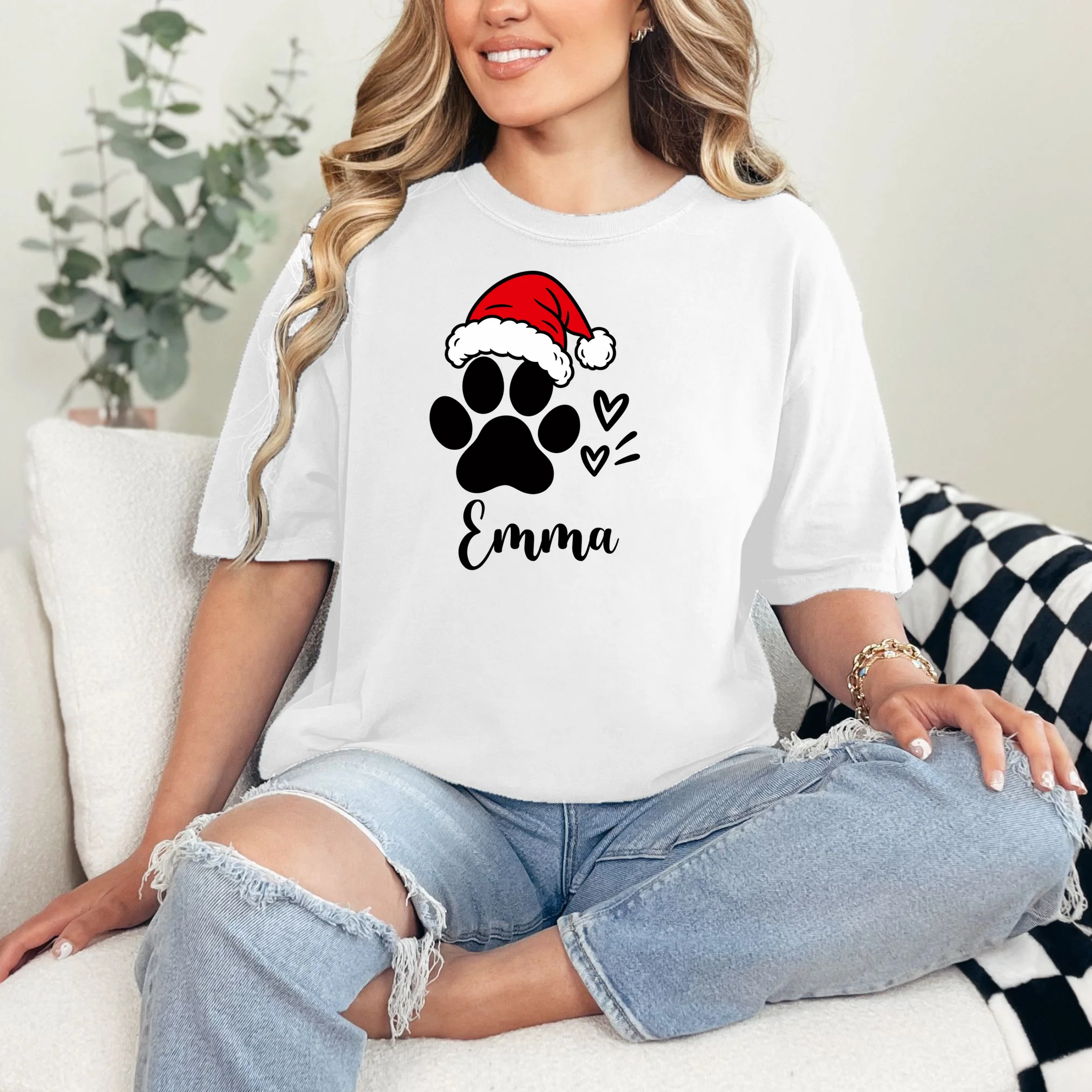 Christmas Black Cat Personalized Pet Gift - Cute Santa Hat Cat Custom Design Comfort Colors Unisex T-Shirt - Front 1