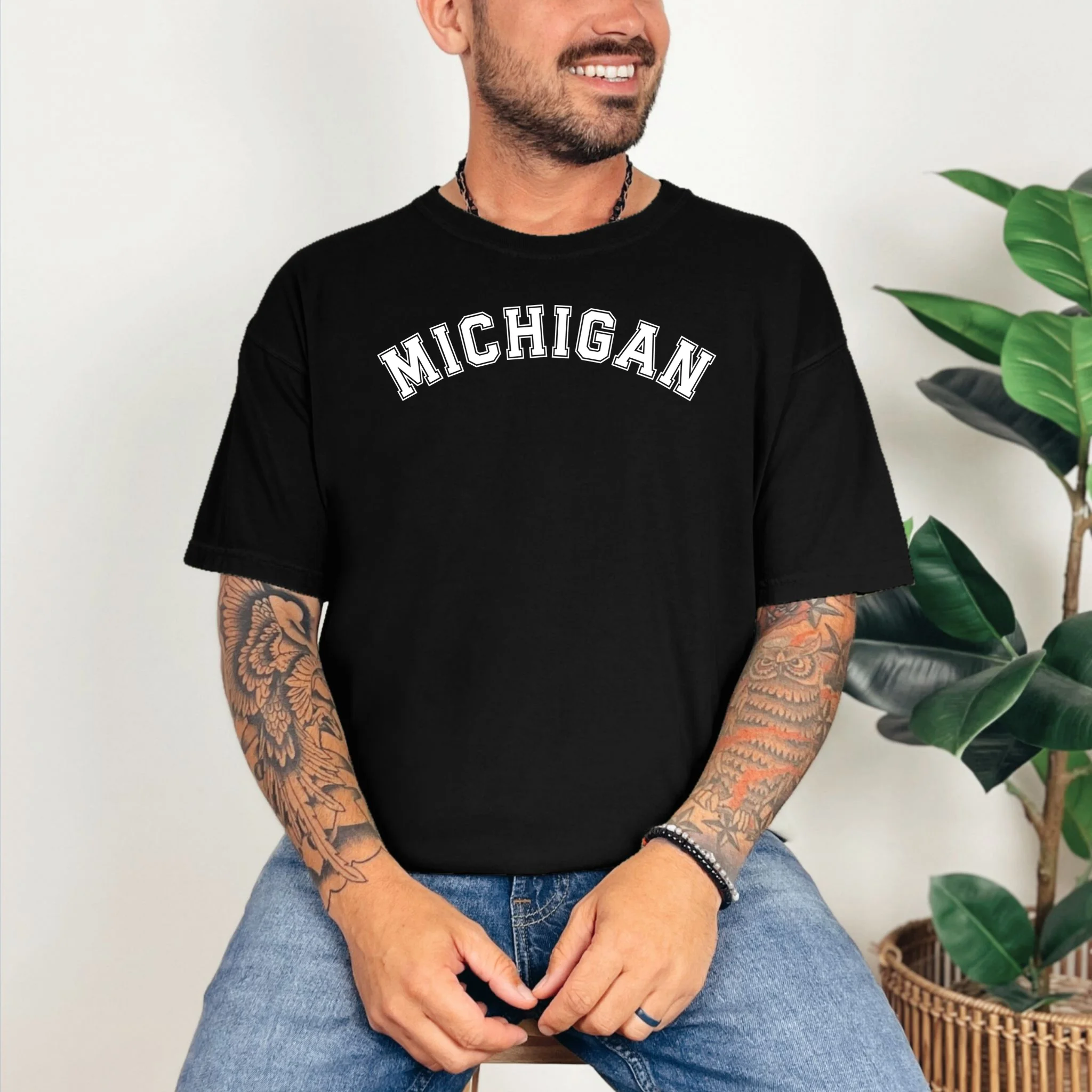 Personalize Sports Team City Name College Arch Custom Text T-Shirt - Front 2