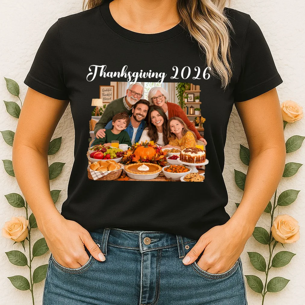 Personalized Thanksgiving Family Portrait – Custom Family Photo Fall Holiday Design Women's T-Shirt - Front 1