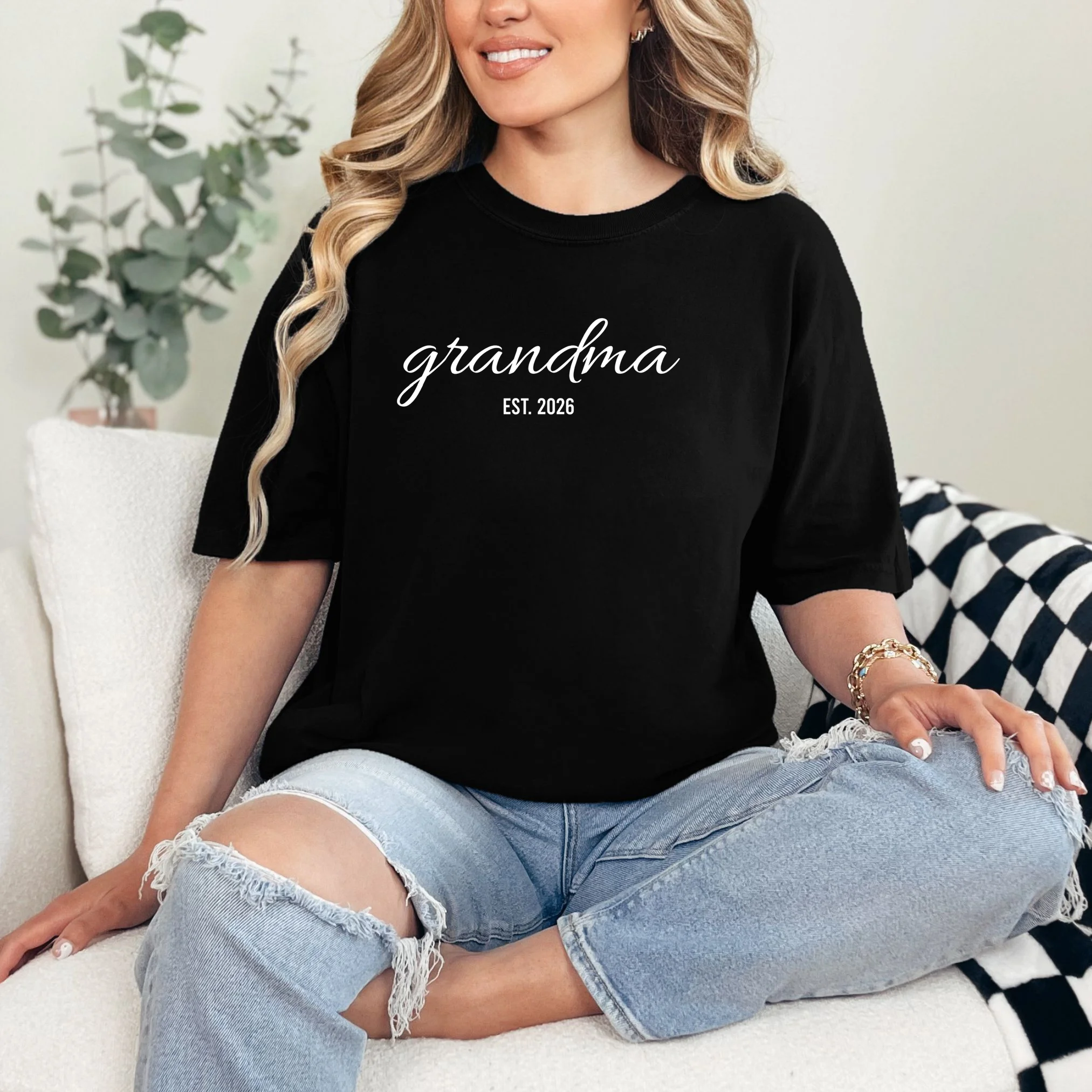 Promoted To New Grandma Customizable T-Shirt - Front 1