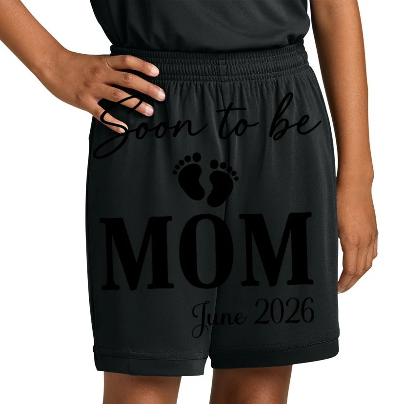 Soon to Be Mom & Dad Personalized Pregnancy Announcement Gift - Custom Baby Announcement Design Kids Shorts - Front 1