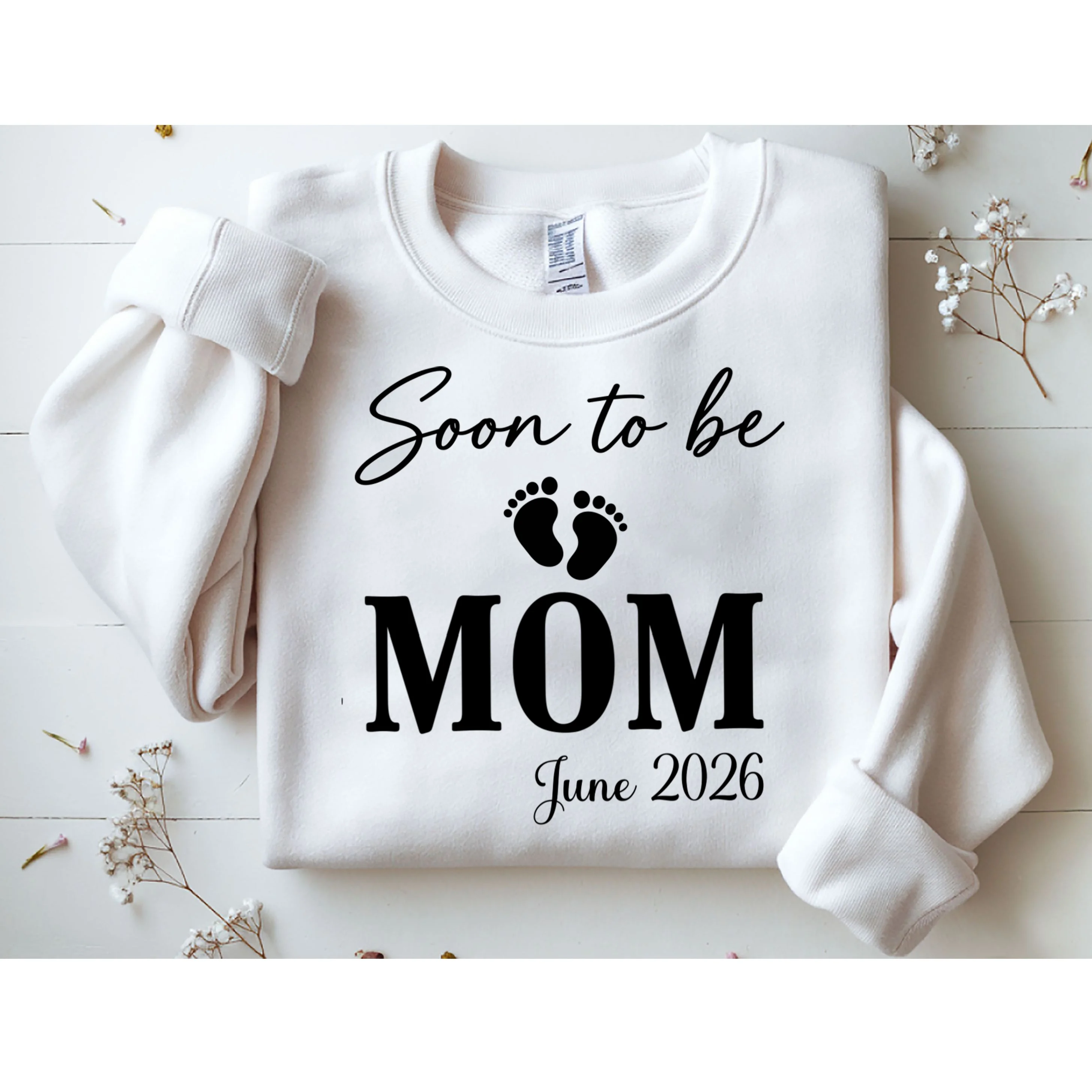 Soon to Be Mom & Dad Personalized Pregnancy Announcement Gift - Custom Baby Announcement Design Men's Sweatshirt - Front 1