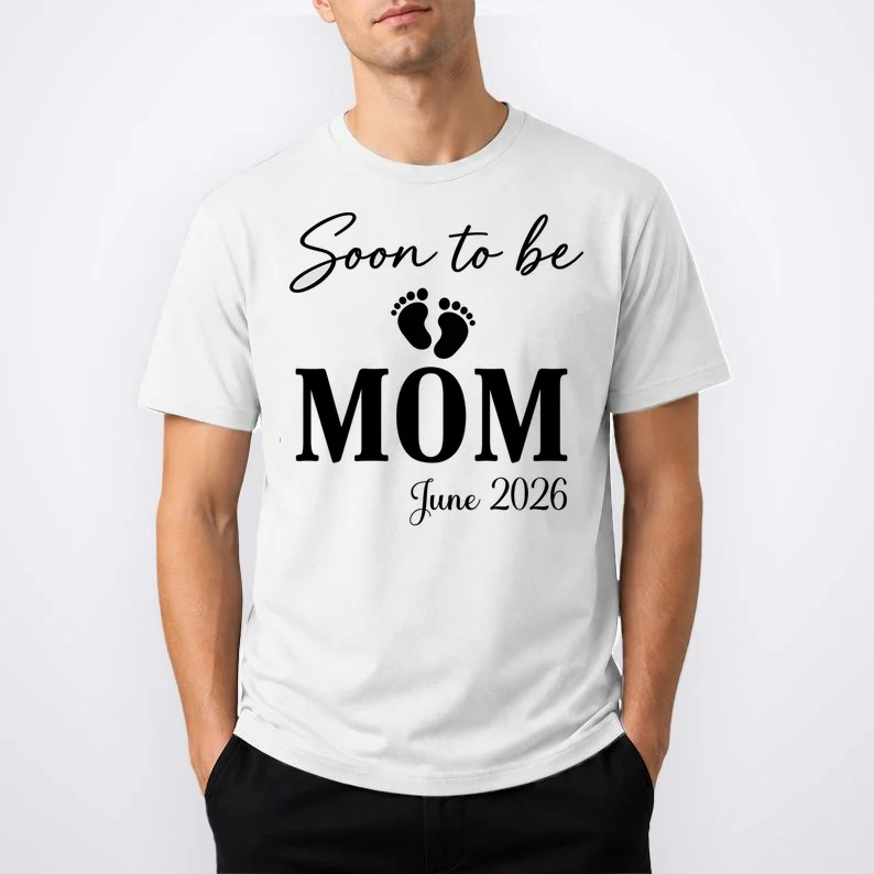 Soon to Be Mom & Dad Personalized Pregnancy Announcement Gift - Custom Baby Announcement Design Men's T-Shirt - Front 1