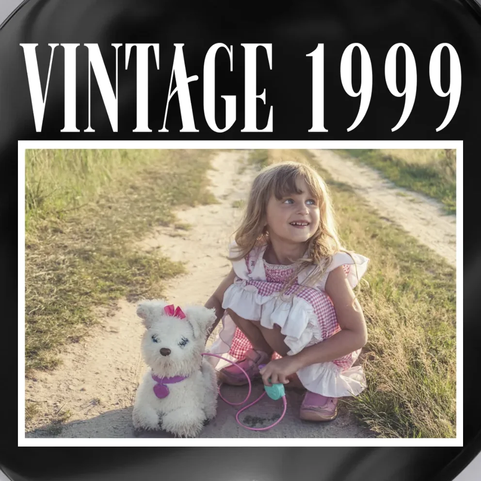 Vintage Birthday - Custom Year, Personalized Birthday Gift Button - Front - Close-up